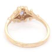 Vintage style 10kt Yellow gold amethyst ring