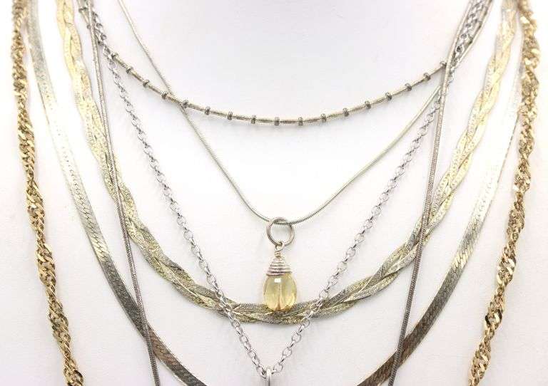 Group lot of 7 Vintage 925 sterling silver necklaces