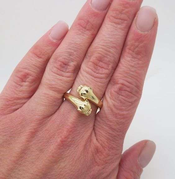 Yellow Gold Panther Ring made with Diamond Eyes