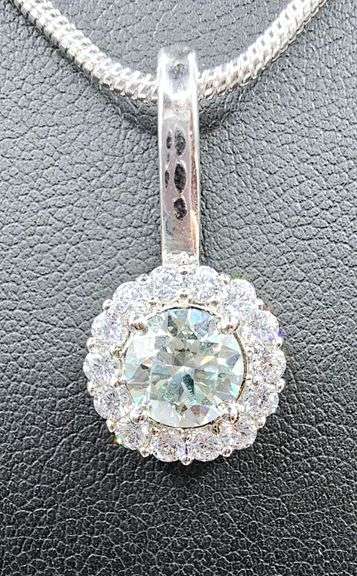 14 Kt White Gold Plated Ice Green Diamond Pendant Necklace