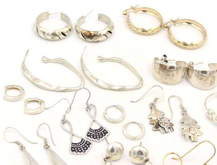 Group lot of Vintage 925 sterling silver earrings