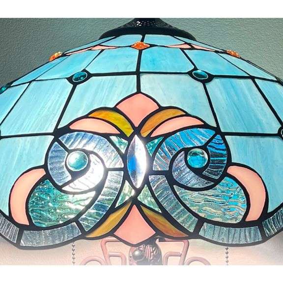 24" Tiffany Table Lamp with Nightlight