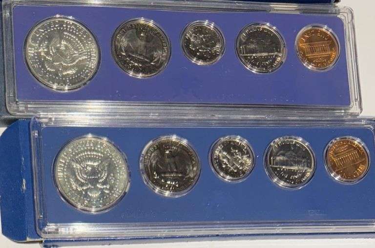 4 1967 Special Mint Sets
