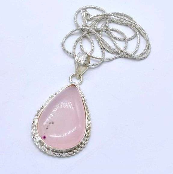 Natural 23 Ct Rose Quartz Pendant Necklace w/chain