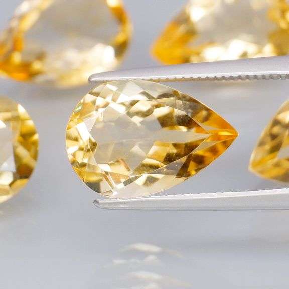 Heavy! 17.05ct top golden eye clean Citrine set!