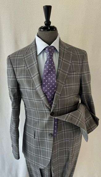 One Of A Kind And Best Selling Fitted Style Suit