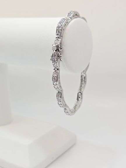 Beautiful 14 Kt  White Gold Plated Tennis Bracelet