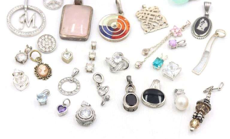 Group lot of Vintage 925 sterling silver pendants