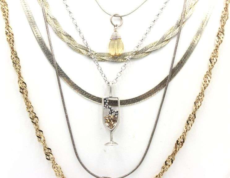 Group lot of 7 Vintage 925 sterling silver necklaces