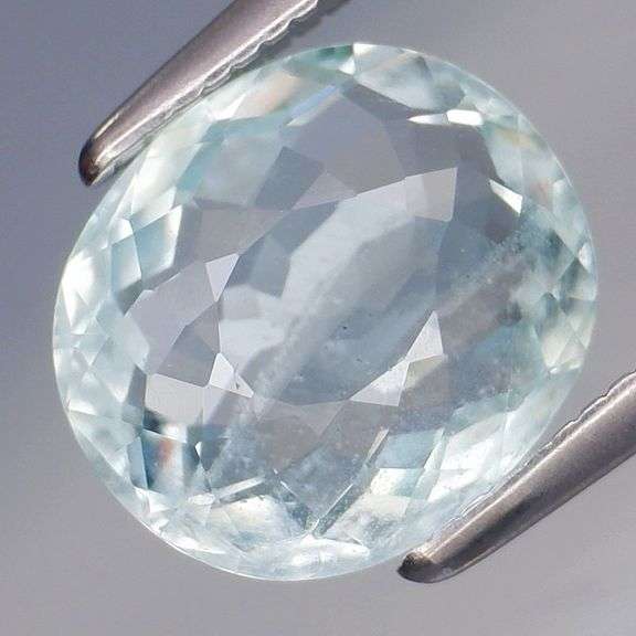 Ice blue! Unheated! 1.94ct Aquamarine