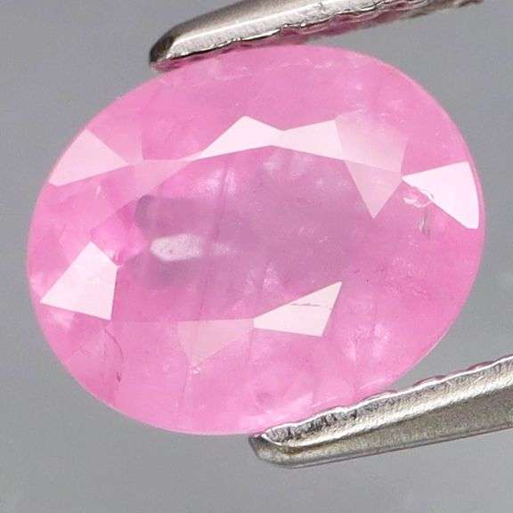 Rare! 1.70ct cotton candy pink natural Sapphire!