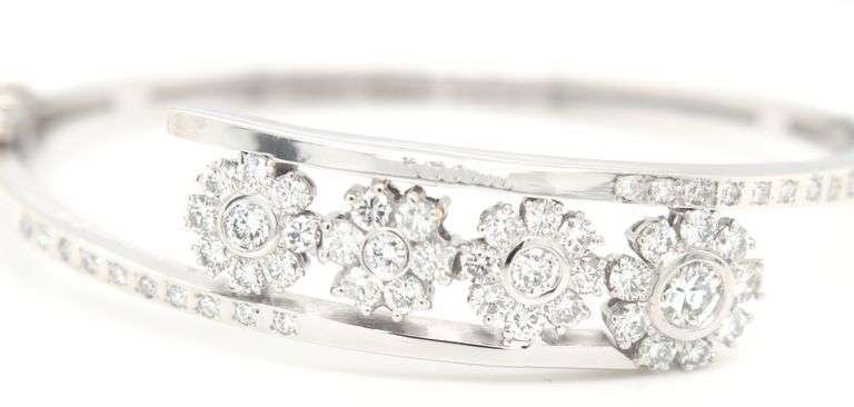14kt White gold 2.15ctw 4 flower diamond bypass bangle bracelet