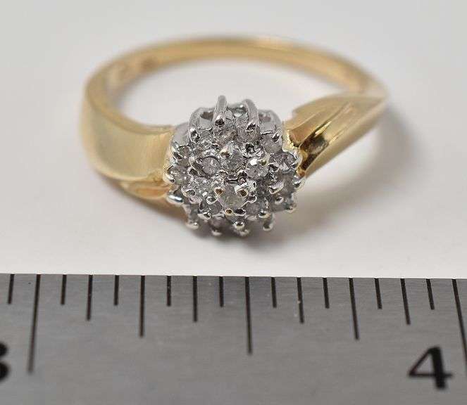 Darling Diamond Ring in 10K Yellow Gold