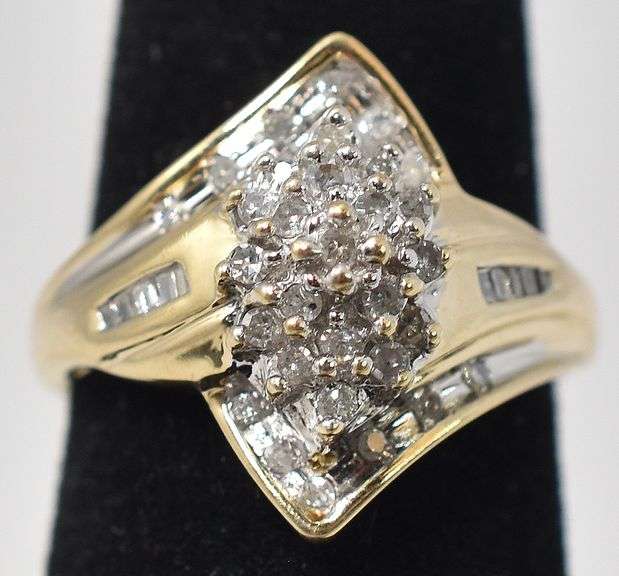 Amazing Diamond Cluster Ring in 10K Yellow Gold