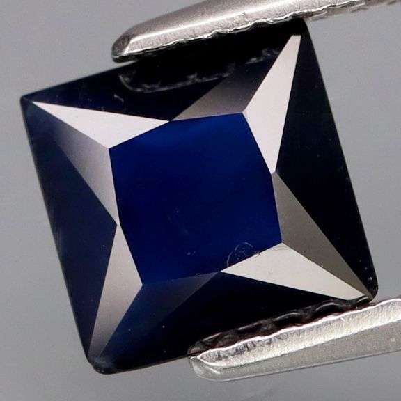 Silky! 1.35ct princess cut midnight blue Sapphire