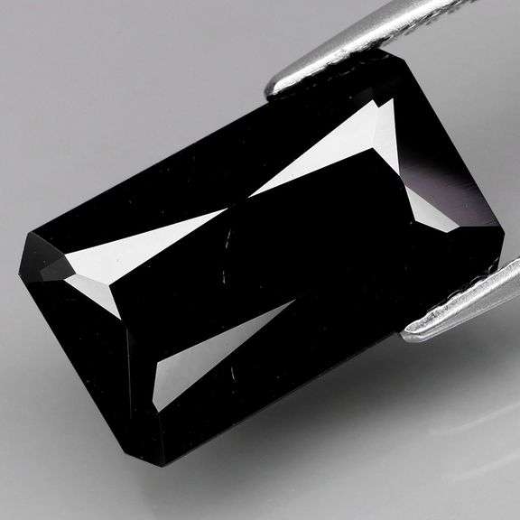 Dramatic 5.53ct midnight green Tourmaline