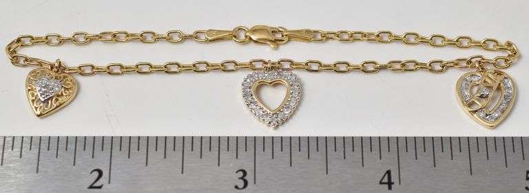 Brilliant Diamond Charm Bracelet in 10K Yellow Gold