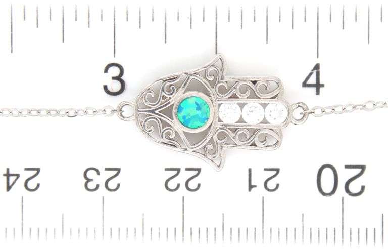 Vintage 925 sterling silver Hamsa bracelet