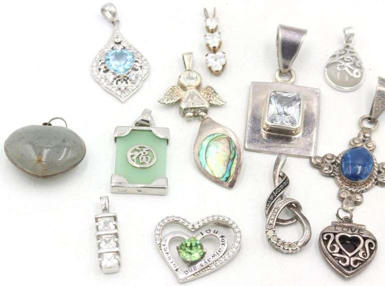 Vintage 925 sterling silver group lot of pendants