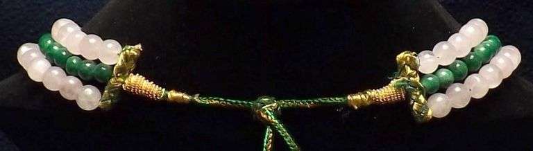 Beautiful Huge 674.5 Cttw Natural Mined From The Earth Jade and Rose Quartz Necklace Necklace