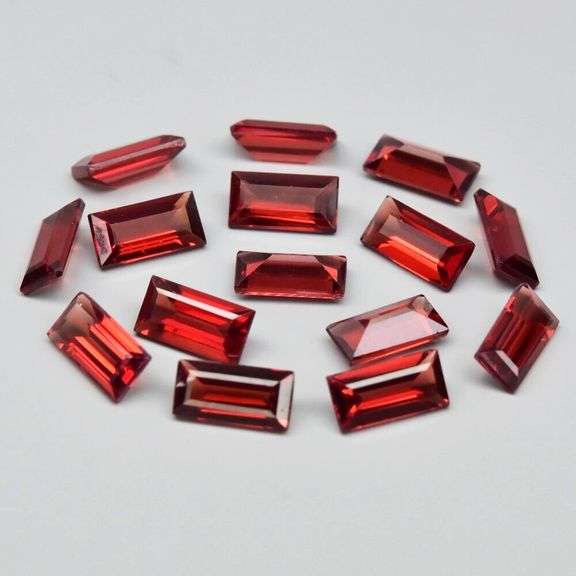 Heavy 6.97ct 15 piece Mozambique Garnet set
