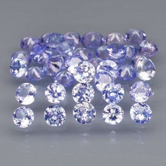 Non stop flashing 3.09ct diamond cut Tanzanite set