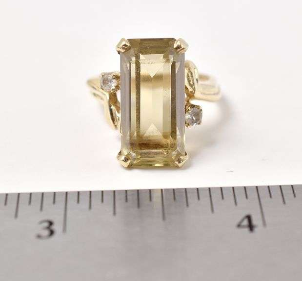 Mesmerizing Smoky Quartz Ring in 14K Yellow Gold