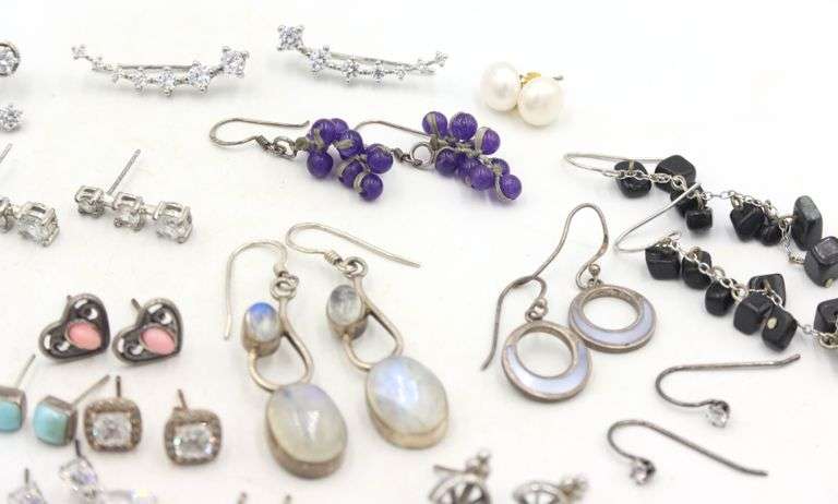 Vintage 925 sterling silver group lot of earrings