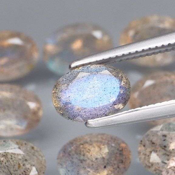 Eye catching 8.79ct natural faceted Moonstone set