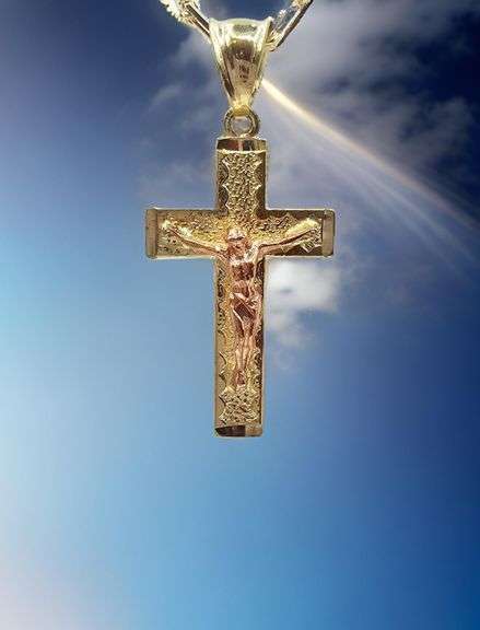 18 Kt Plated Rose Gold and Yellow Gold. Two Tone Rose Gold and Yellow Gold Jesus Cross Pendant Neckl