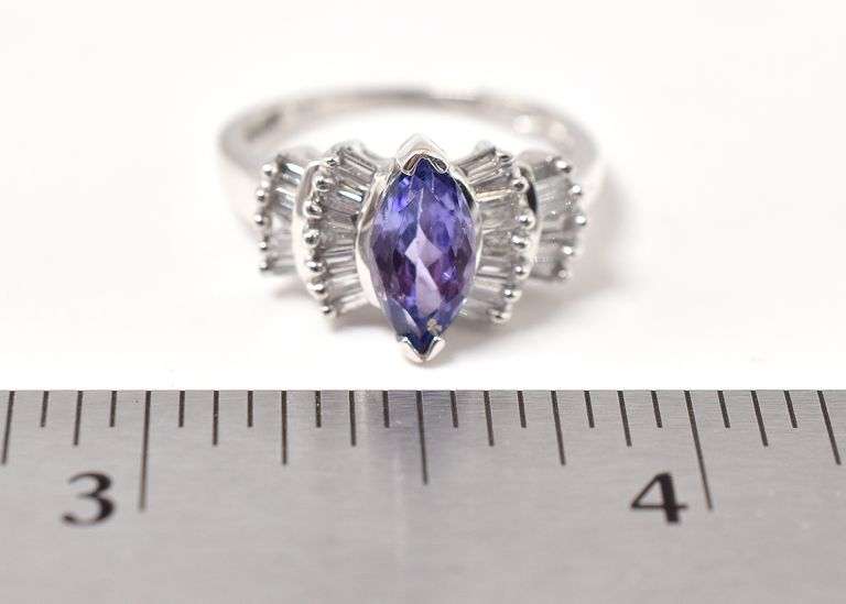 Absolutely Stunning 14K White Gold Approx. 1.28CTW Tanzanite Gemstone and Diamond Ring