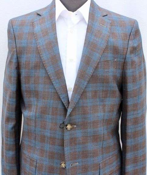 Handsome Slim Fit Wool and Silk Blend Sport Coat