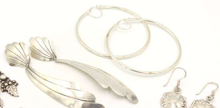 Group lot of vintage 925 sterling silver earrings