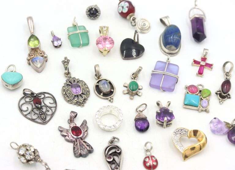 Group lot of Vintage 925 sterling silver pendants
