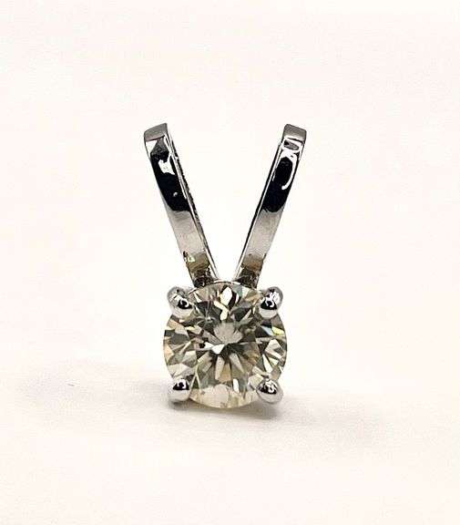 Dazzling 2.35 Ct VVs1 Amber Ice Lab Simulated Diamond Pendant