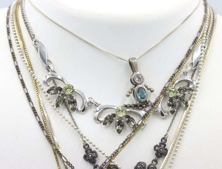 Group lot of 7 Vintage 925 sterling silver necklaces