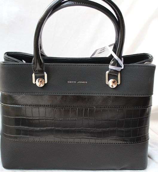 Stylish Black Color Designer Bag By David Jones-Paris
