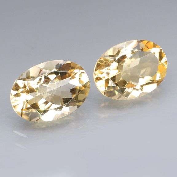 Top golden orange! 11.36ct pair of matched Citrine!
