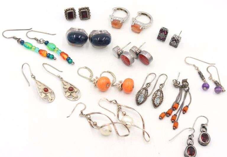 Vintage 925 sterling silver group lot of earrings