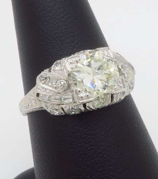 Vintage Platinum 1.83CTW Art Deco Diamond Ring