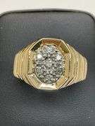 MEN'S 14K YELLOW GOLD DIAMOND RING