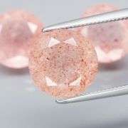 Unique 11.20ct faceted Strawberry Quartz set