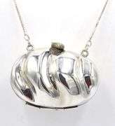 Mini silver purse on box chain necklace in 925 sterling silver Mexico