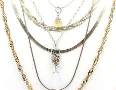 Group lot of 7 Vintage 925 sterling silver necklaces