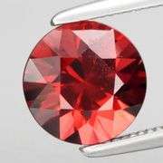 Premium cut 1.53ct VS Rhodolite Garnet solitaire
