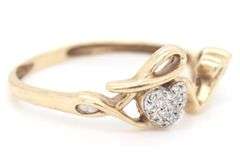 10kt Yellow gold Love ring