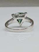 Sparkling 4.25 Ct VVs1 Trillion Cut Emerald Green Moissanite Ring