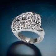 Beautiful 2.45 Ct VVS1 Lab Simulated Diamond Ring