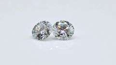 Dazzling 5 Cttw Matching Pair VVs1 White E-F Lab Simulated Diamonds Solitaires