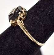 Vintage 10K Yellow Gold Black Onyx Gemstone and Diamond Ring